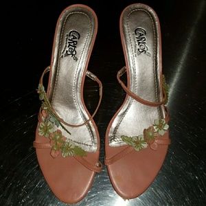 Carlos Santana Dusty Pink Leather Sandals